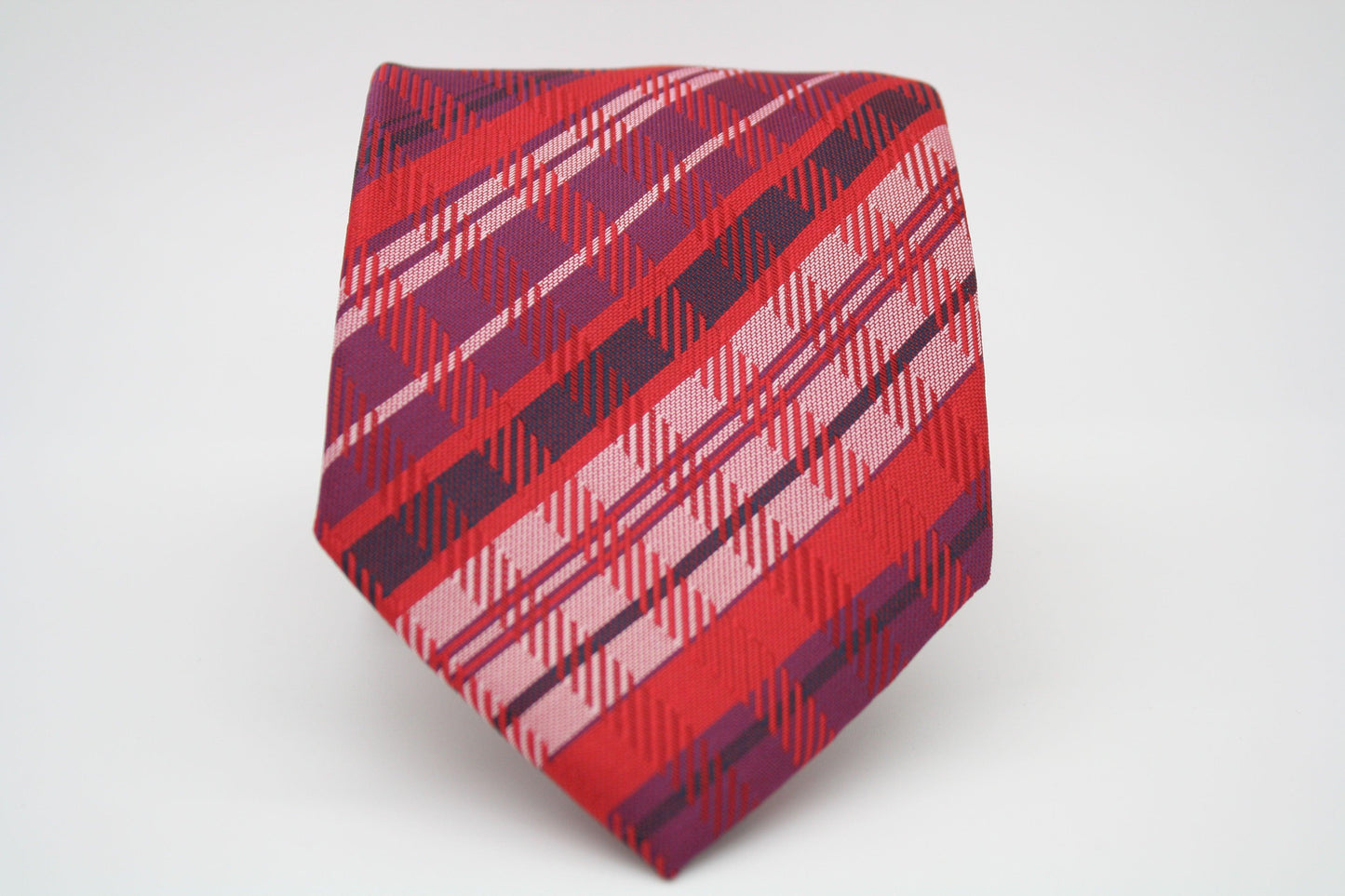 Mens Dads Classic Red Striped Pattern Business Casual Necktie & Hanky Set VO-4 - Ferrecci USA 